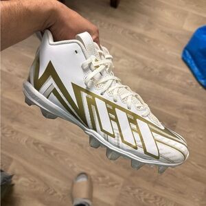 Adidas Freak Spark MD 23 Football Cleat White Gold HP7711 Men Size 10.5 Used